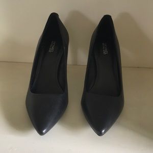 Michael Kors Dorothy Flex Pumps